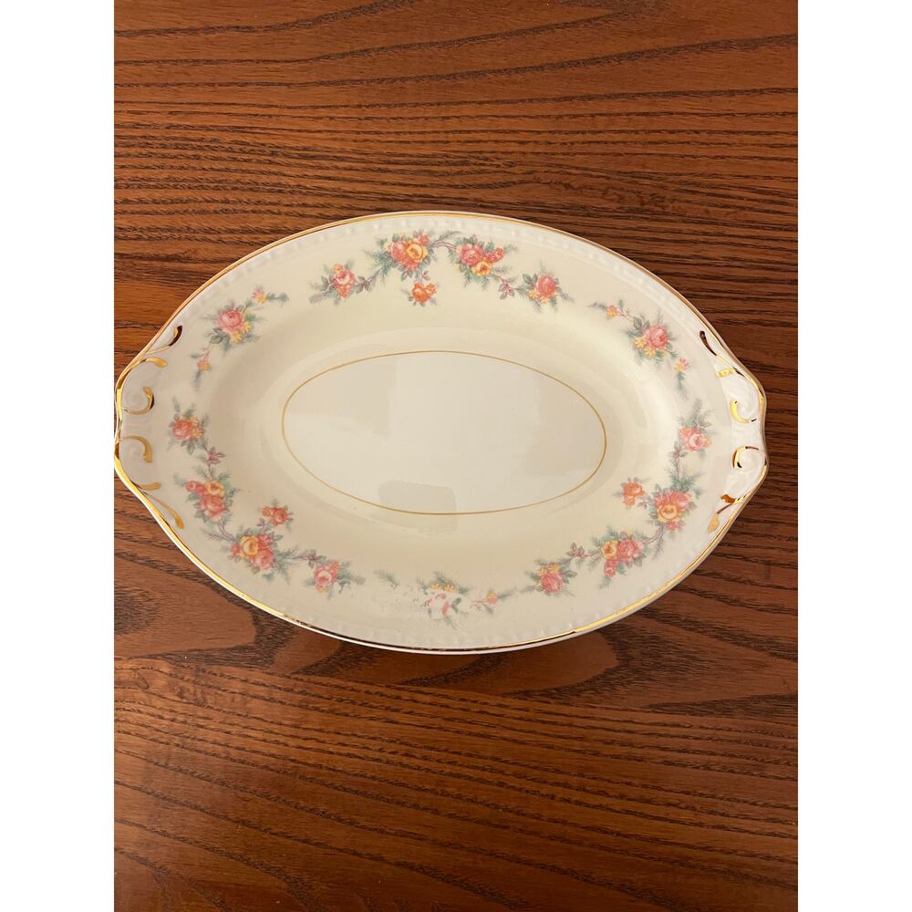 Vintage 1952 Homer Laughlin Eggshell Georgian "Countess" Oval Relish pickle dish